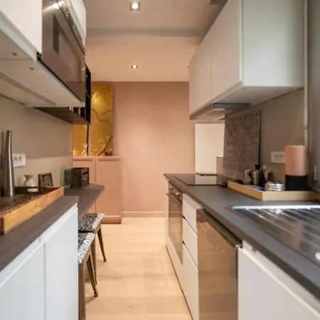 Studio Lumineux Et Cosy Avec Terrasse Dans Le 15e Lejlighed *